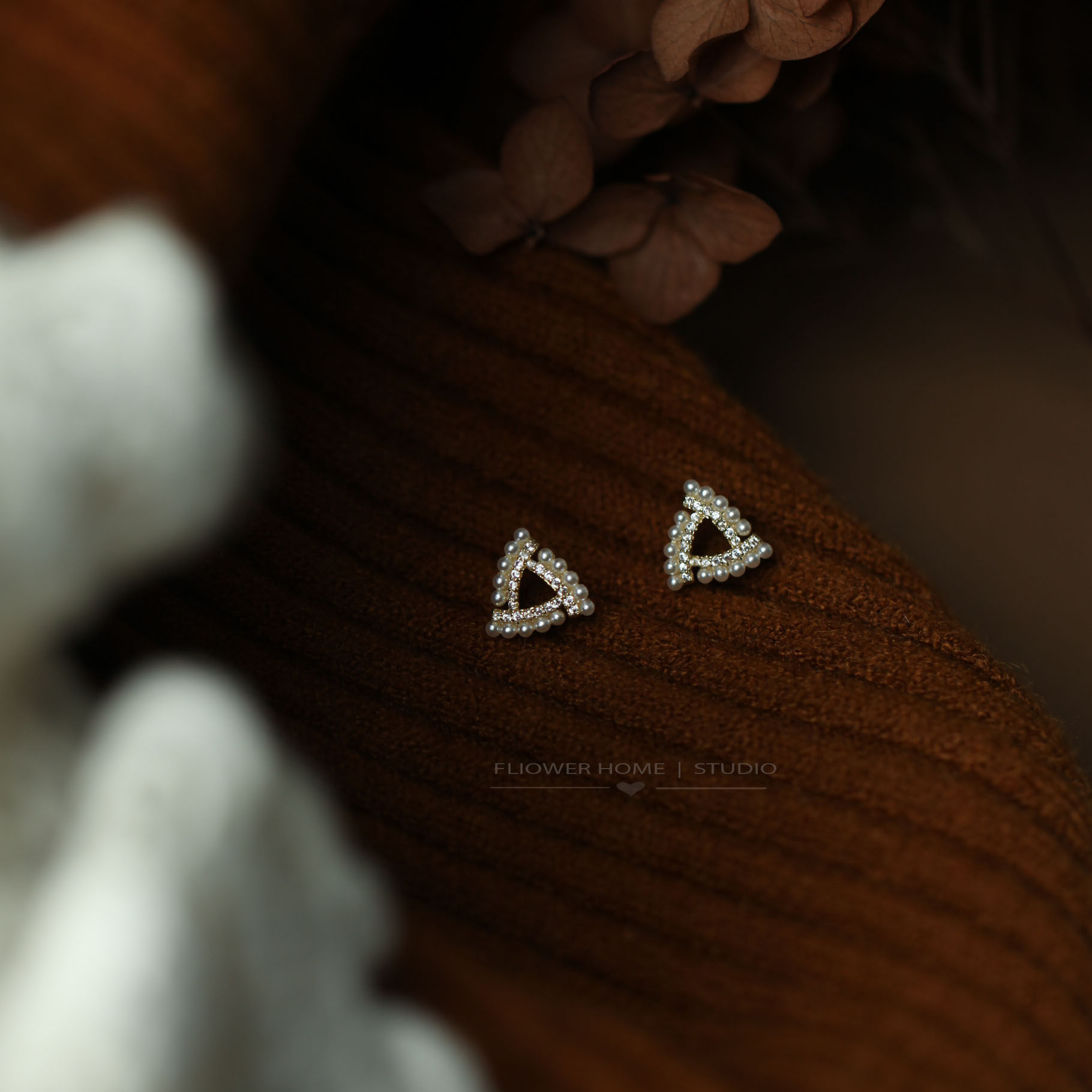 花宿家 觅光~甜美精致小巧闪亮s925银针耳钉耳环女百搭气质温柔,饰品/流行首饰/时尚饰品新,耳钉,淘宝优惠券,粉丝福利购,淘宝优惠卷