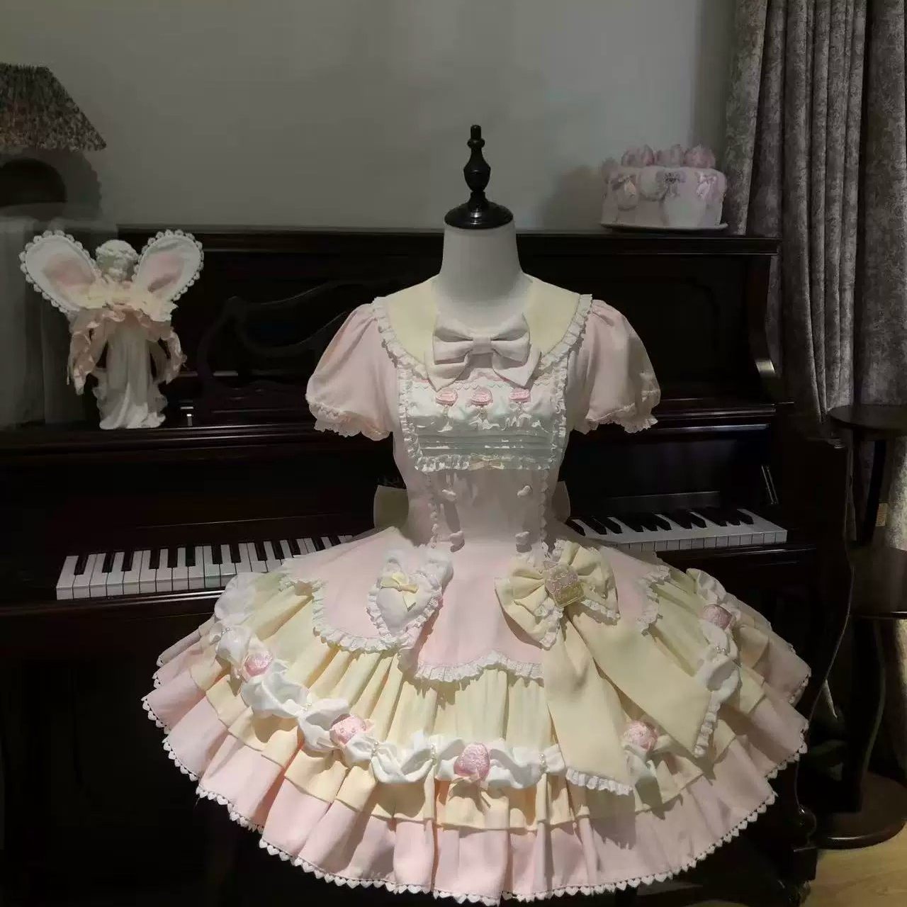 【全款现货】兔绒莓奶芙咸奶油