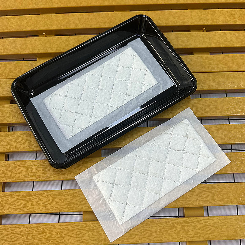 一次性生鲜吸水纸超市专用猪肉吸血垫牛肉三文鱼海鲜吸血保鲜纸