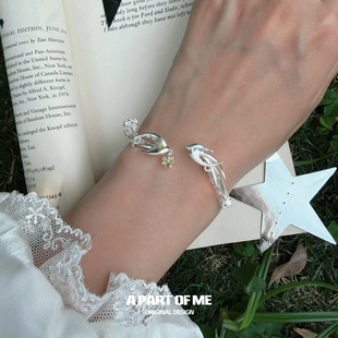 原创飞鸟回吻手镯绿色生命力星星手链 赴约春天