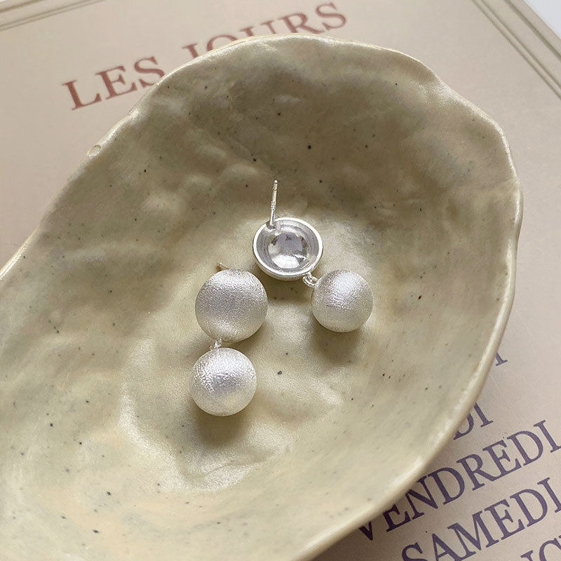 S925纯银拉丝圆球耳钉圆形吊坠灵动感耳环冷淡风设计感博主款