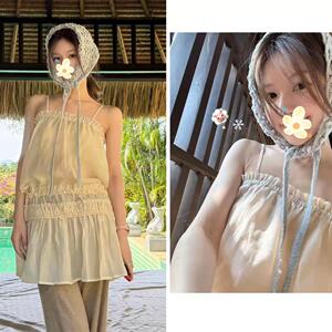 赵露思同款米粉色花边拼接吊带褶皱收腰设计感度假风叠穿连衣裙女