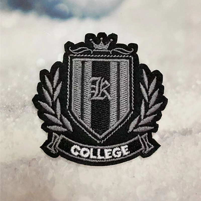 【樱井绮jdk】原创徽章制服校供布制徽章胸针配饰情侣刺绣校徽jk