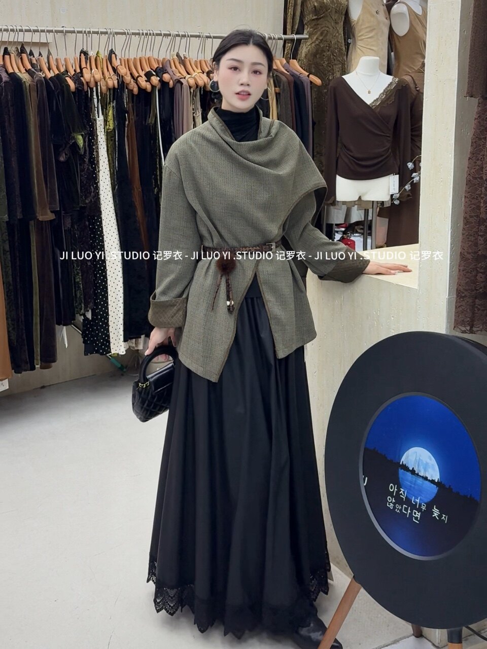 老钱风斗篷围巾挂脖外套女秋季新款韩版设计感时尚百搭上衣配腰带