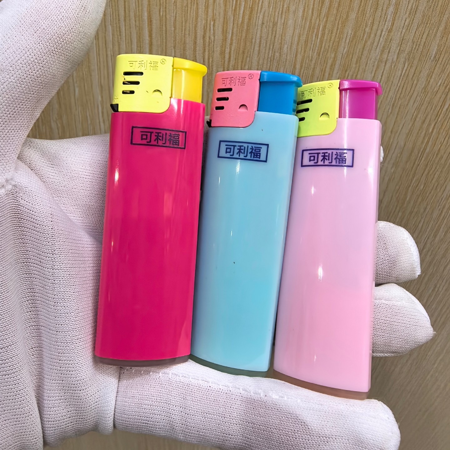 可利福超薄俊雅直冲防风打火机