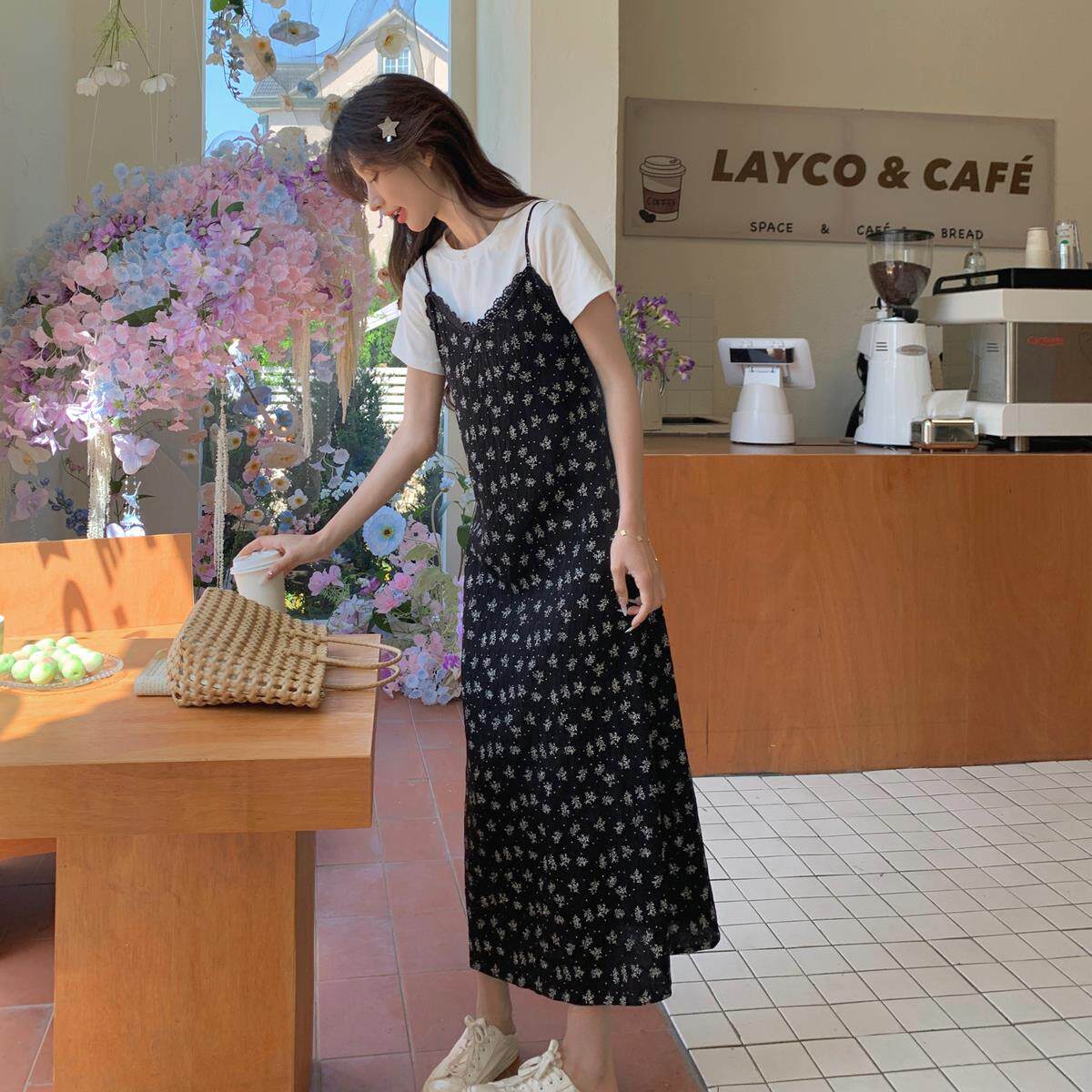 黑色碎花吊带裙套装夏女2025新款可盐可甜优雅显瘦减龄短袖两件套
