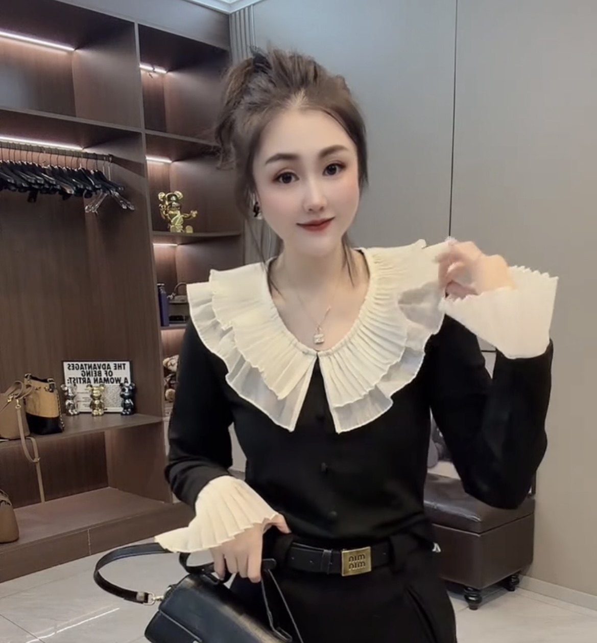 欧洲站2025冬季新款拼接荷叶领磨毛t恤女时尚洋气百搭喇叭袖上衣,女装/女士精品,T恤,淘宝优惠券,粉丝福利购,淘宝优惠卷