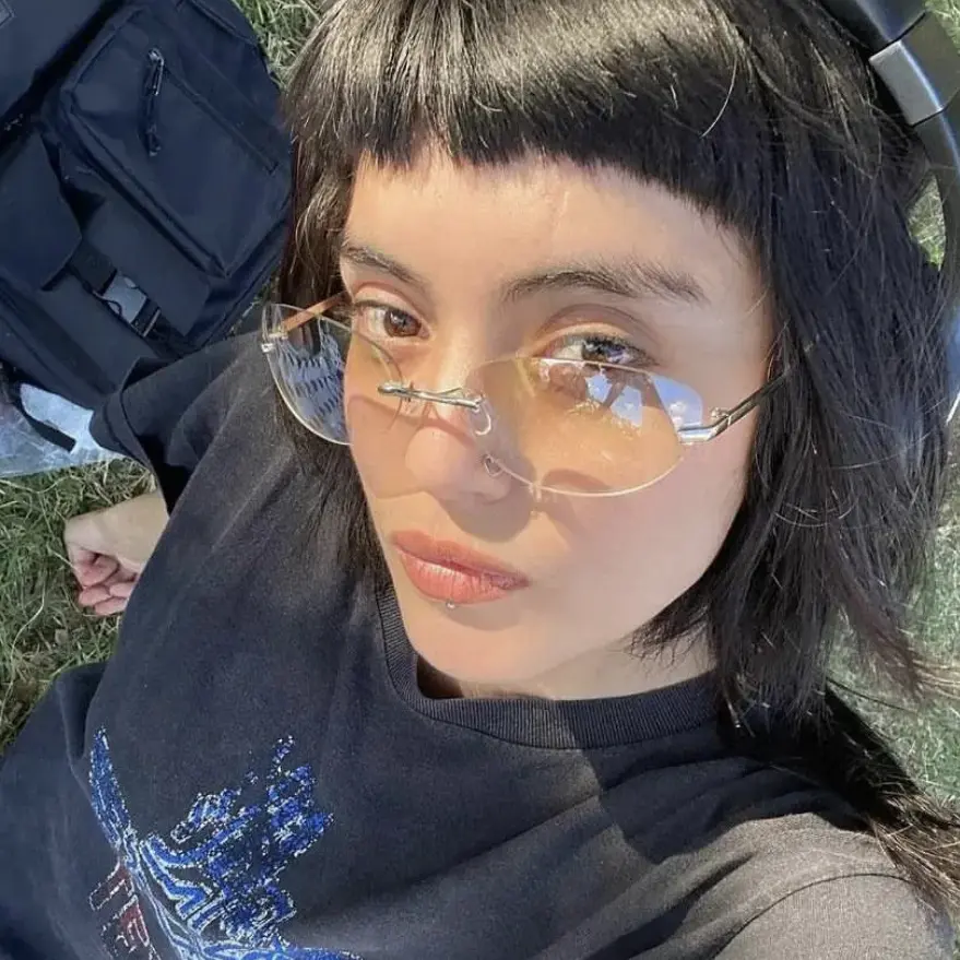 复古框椭圆太阳镜y2k金属ins墨镜辣妹太阳眼镜凹造型街拍未来风