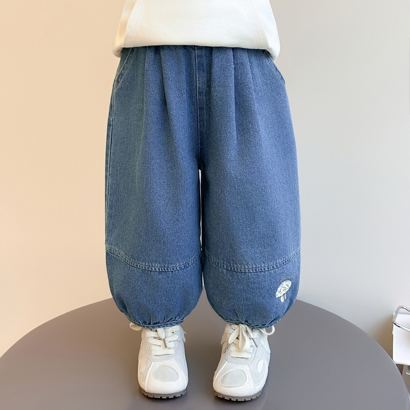 女童春款牛仔灯笼裤女宝宝春装束脚长裤宽松休闲裤春秋新款时尚款图片