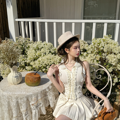 NZFS 楠子家-夏新款上新名媛千金风重工蝴蝶结娃娃领无袖小衫7278