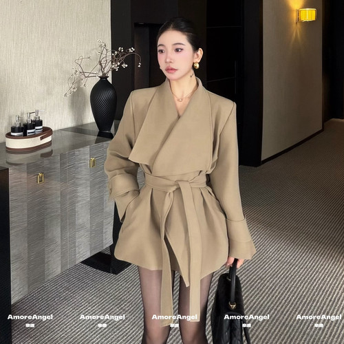 新款气质中长款正肩大翻领风衣外套显瘦通勤外套风衣(配腰绳)2886