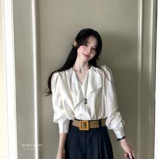 DARA ROSE-级感洋气简约显瘦百搭长袖V领荷叶边衬衫上衣小衫S8551