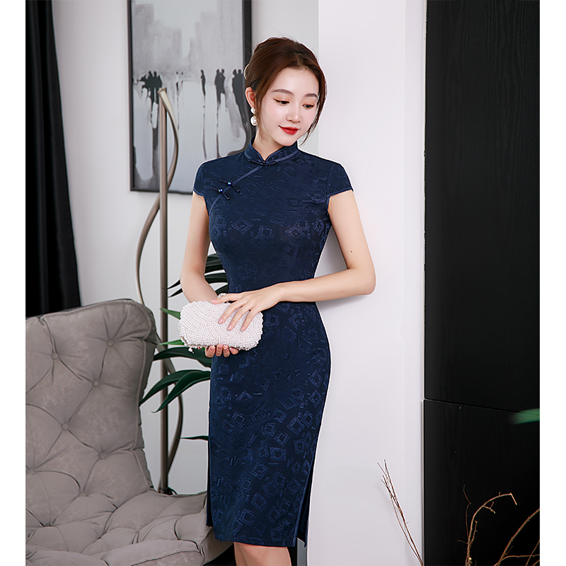  Tibetan blue lace elasticity is smaller+XL 95-105 catties  