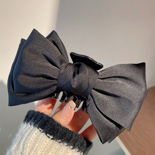 复古法式粉色山茶花朵耳环女韩系高级感甜美百搭耳钉少女心耳饰品