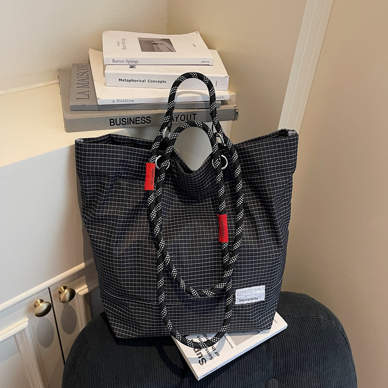 2025新款日系攀岩绳托特包防泼水尼龙水桶包男女大容量通勤手提包,箱包皮具/热销女包/男包,托特包,淘宝优惠券,粉丝福利购,淘宝优惠卷