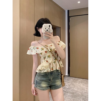 大码胖mm法式复古荷叶边方领碎花衬衫女夏新款收腰显瘦一字肩上衣