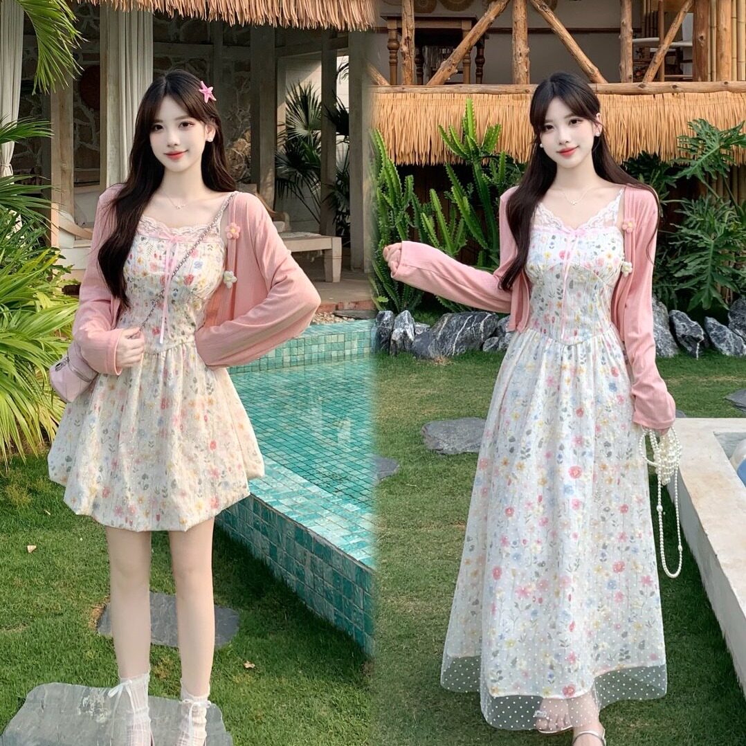 大码胖mm度假风超仙碎花吊带连衣裙女独特漂亮掐腰A字蓬蓬花苞裙