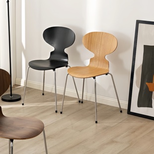 中古餐椅家用实木靠背凳子餐桌椅设计师高级感黑色蚂蚁椅复古椅子