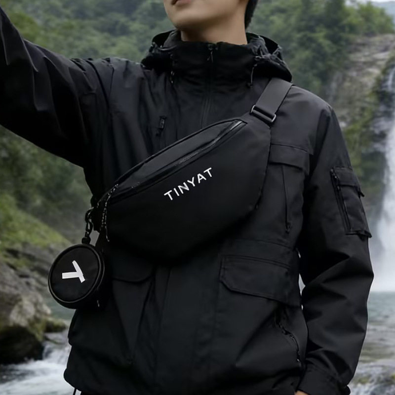 时尚新款斜挎包户外休闲运动男士腰包多功能大容量胸包男款手机包