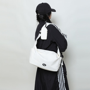 潮酷尼龙防泼水斜挎包小方包手提男女款 运动单肩包 新款 sport春季