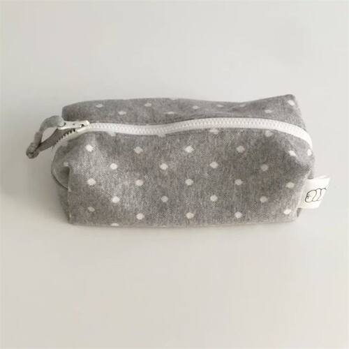 nuaname笔袋高颜值大容量简约ins风女生韩国小众便携化妆包小型女