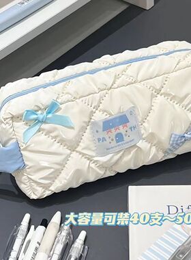 新款法式蓝色蝴蝶结笔袋ins高颜值学生文具收纳少女大容量化妆包