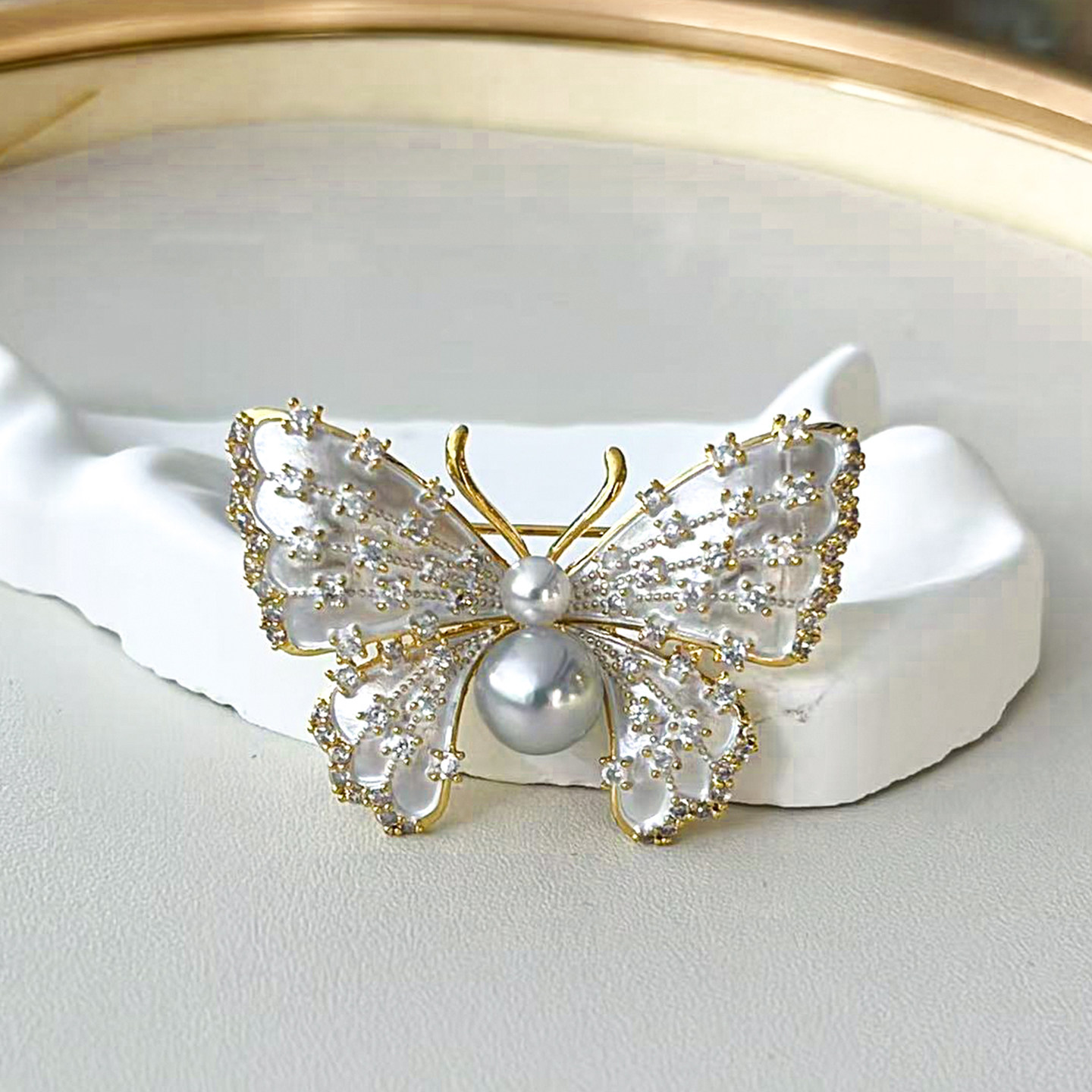 日本akoya海水真多麻珍珠蝴蝶胸针女款胸花别针高级感轻奢送妈妈,珠宝/钻石/翡翠,胸饰,淘宝优惠券,粉丝福利购,淘宝优惠卷