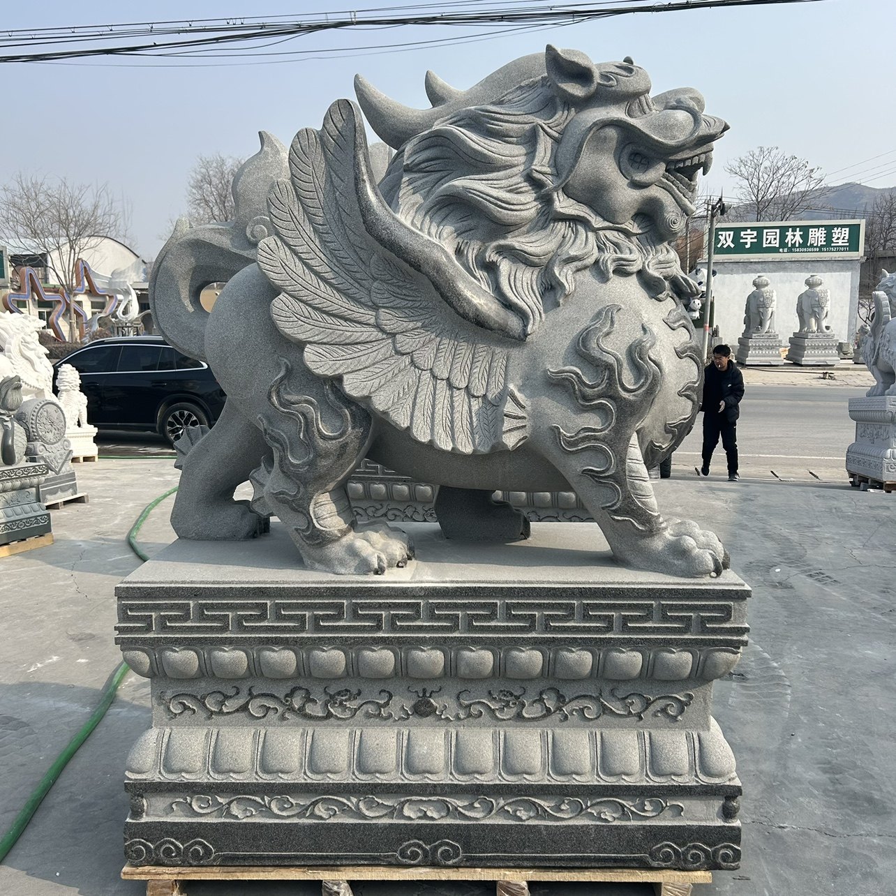 户外门口摆件石雕貔貅石材雕刻飞天麒麟花岗岩招财摆设大型貔貅