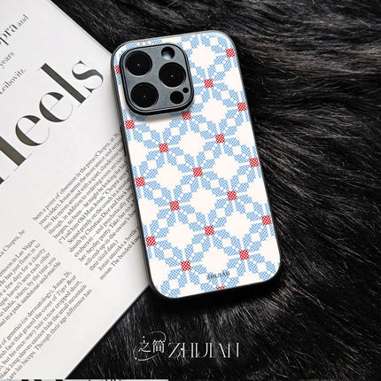 之简ZHIJIAN《红蓝格纹》玻璃亮面磨砂手机壳新款小众不撞壳适用苹果17promax红米NOTE14PROPLUS小米CIVI5PRO