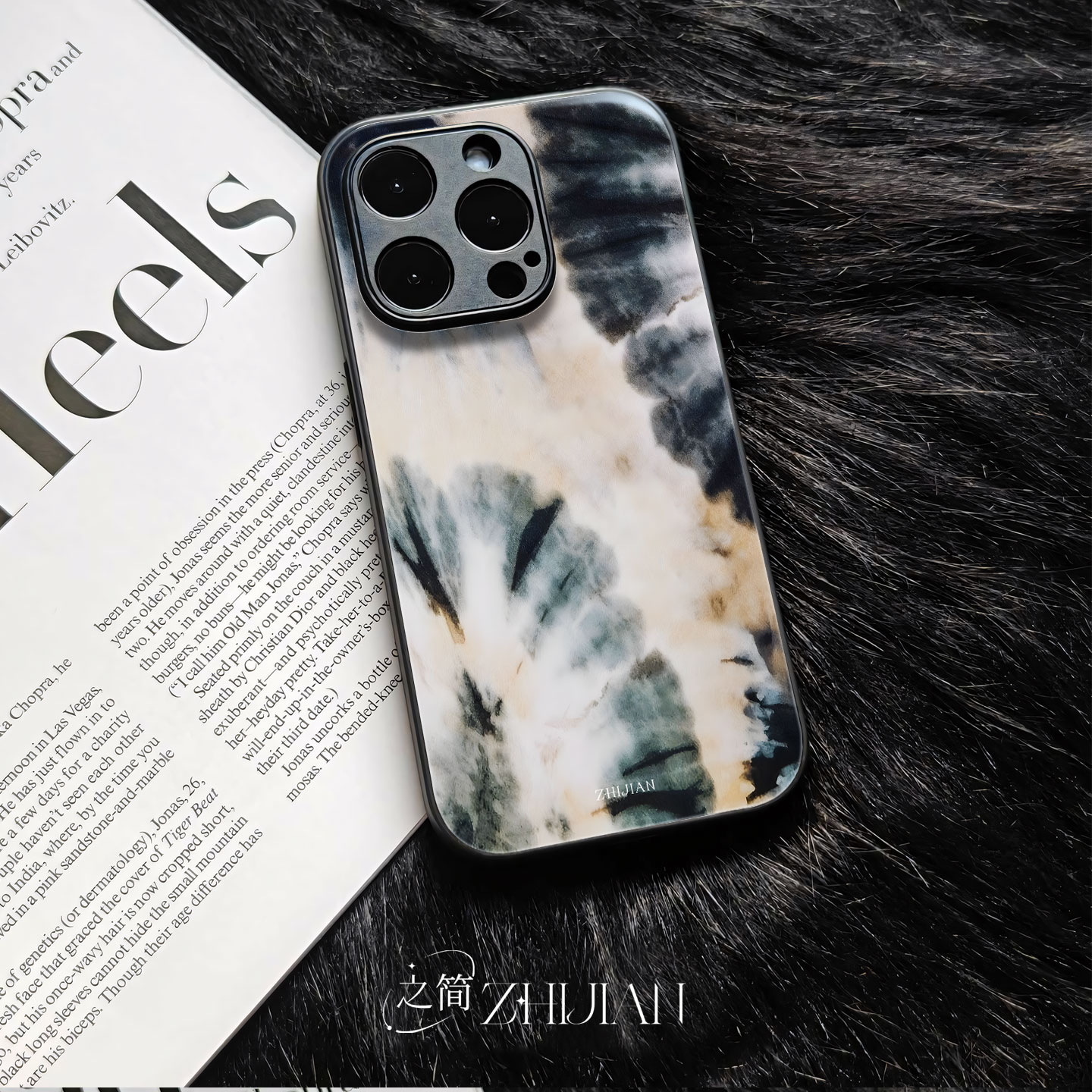 之简ZHIJIAN《水墨山水》玻璃亮面磨砂手机壳新款小众不撞壳适用苹果17promax荣耀X70IMATE40EIQOONEO10PROPL