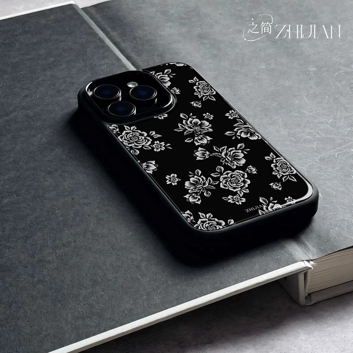 之简ZHIJIAN《黑底白花》玻璃亮面磨砂手机壳新款小众不撞壳适用苹果17promaxNOVA13荣耀200PROVIVOX200PROMI