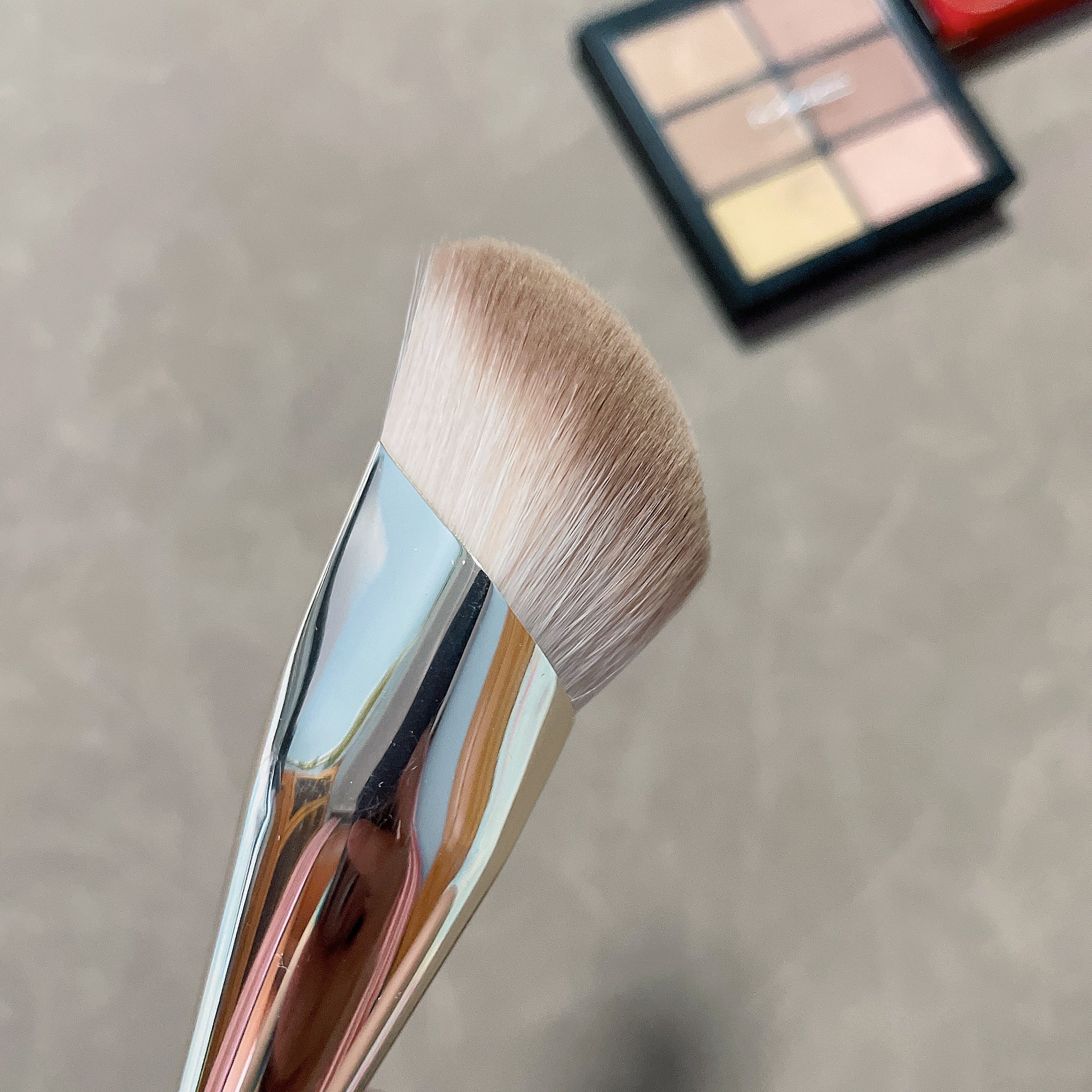 小红书无痕粉底刷痘痘遮瑕刷裸妆粉底刷防过敏粉底刷专业粉底刷