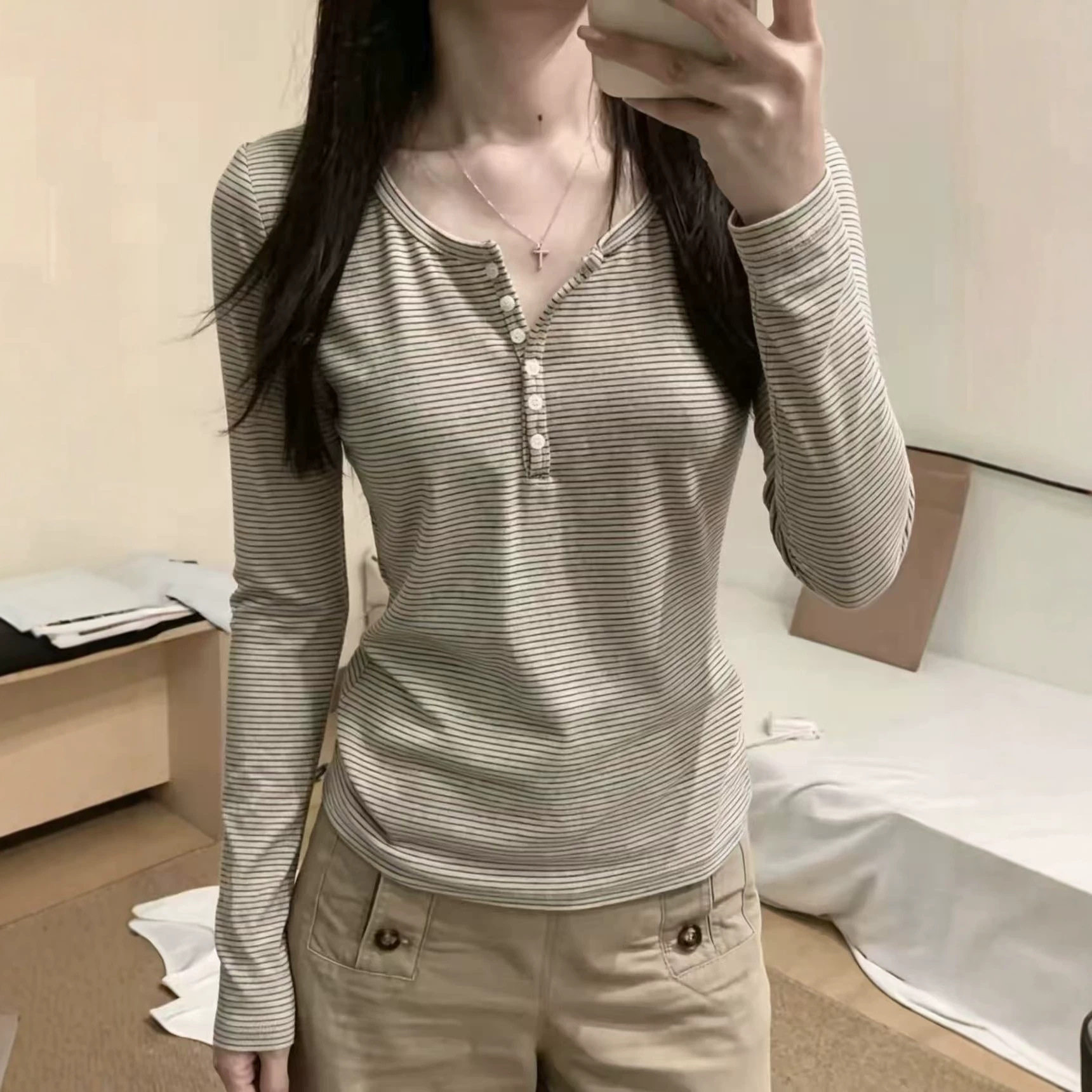 韩系亨利领条纹正肩长袖t恤女早T恤