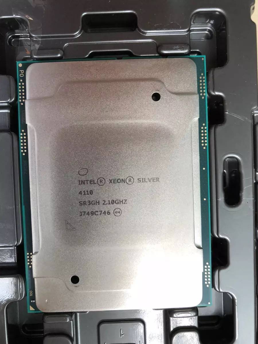 Intel Xeon至强 Silver银牌4210 CPU正式版 2.2G 10核20线程