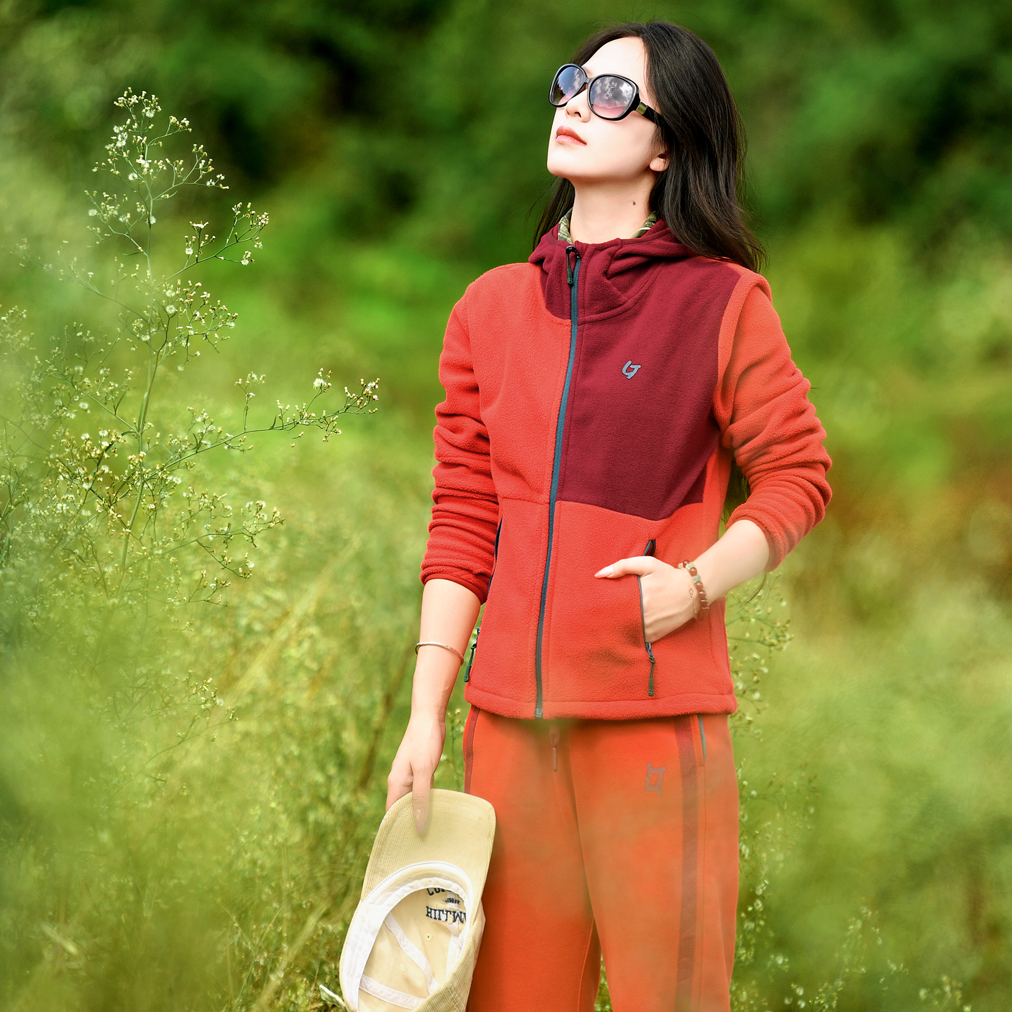 北京森林户外山系拼色双面摇粒绒亲肤保暖抓绒内胆连帽开衫外套女