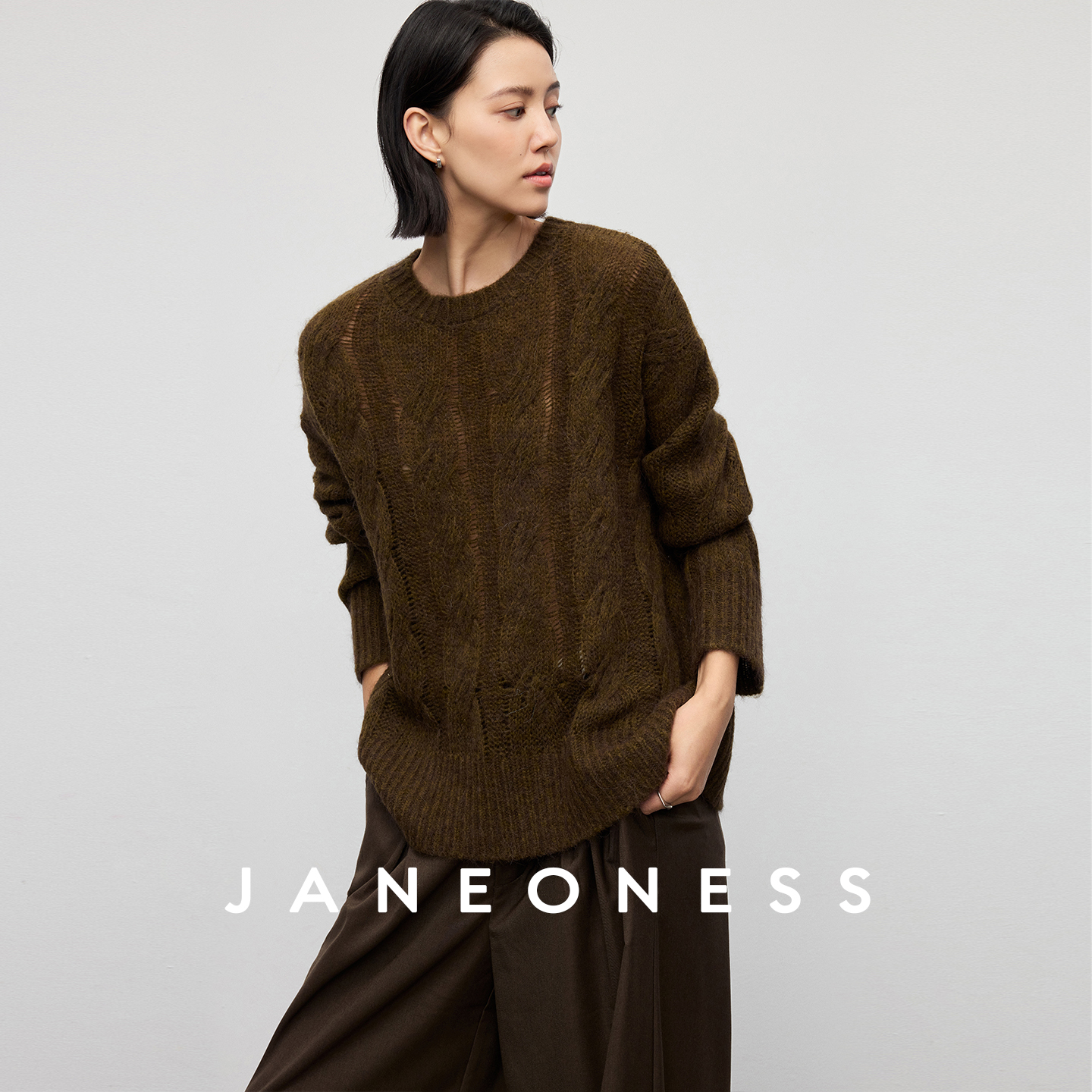 JANEONESS 羊驼毛羊毛亲肤复古绞花轻量宽松廓形松弛圆领针织毛衣