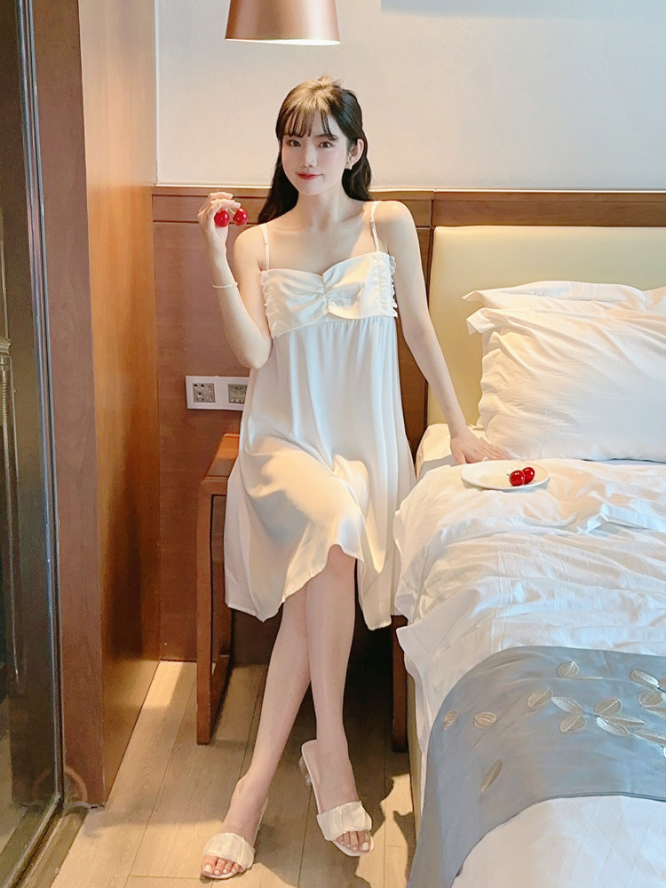 여름 시원한 얼음 실크 단색 소녀의 달콤하고 귀엽고 섹시한 여름 여성용 레이스 잠옷이있는 여성용 잠옷
