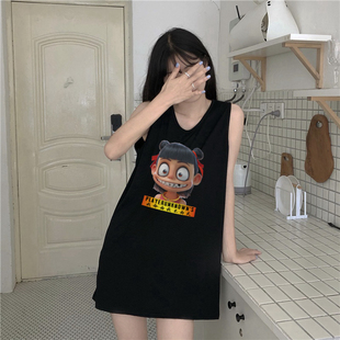 哪吒卡通印花大码背心女无袖T恤宽松中长款BF风吊带打底上衣韩版