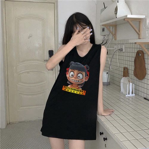 哪吒卡通印花大码背心女无袖T恤宽松中长款BF风吊带打底上衣韩版