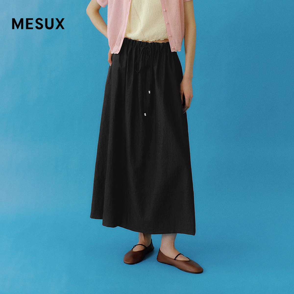 MESUX米岫26夏韩国轻薄松弛橡筋腰立体压褶伞型半裙MOMUS425