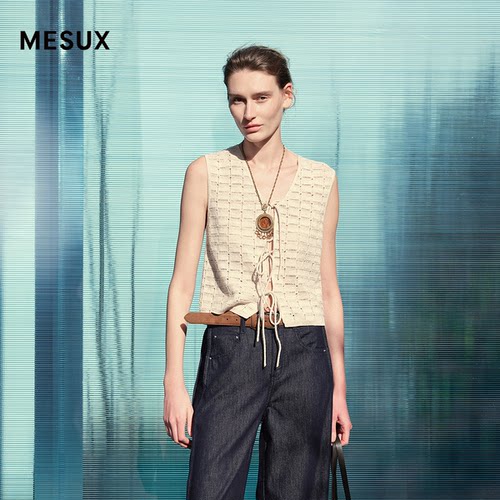 MESUX米岫26夏棉麻纱手工感镂空棋盘格V领系带开衫马甲MOMUE210