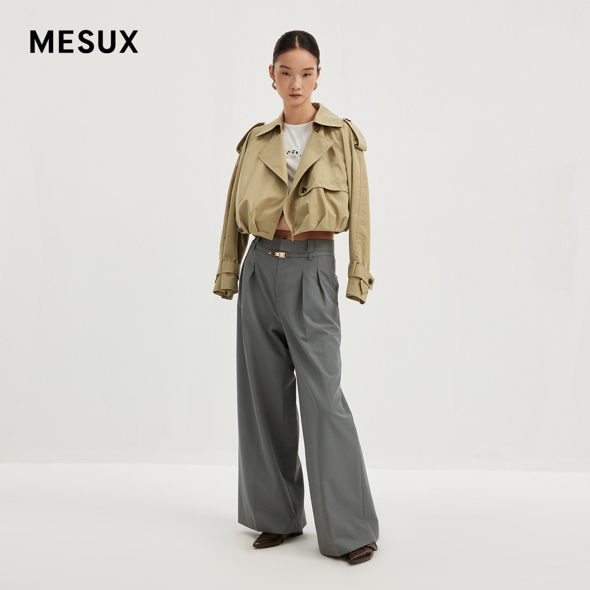 MESUX米岫新品女装西装领收腰短款风衣小外套MMFUG301