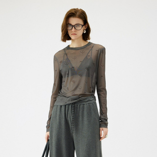 TI灰色满版 新款 印花薄款 简约显瘦叠搭T恤尤缇2025秋季 皮肤衣女