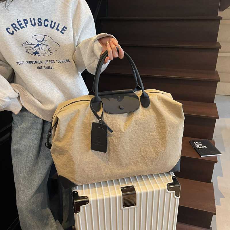 短途旅行包女轻便手提出差旅游行李包时尚大容量收纳袋运动健身包