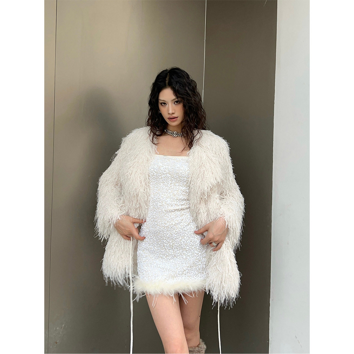 2025冬季新款中长款仿皮草外套时尚流苏系带收腰名媛风上衣56818