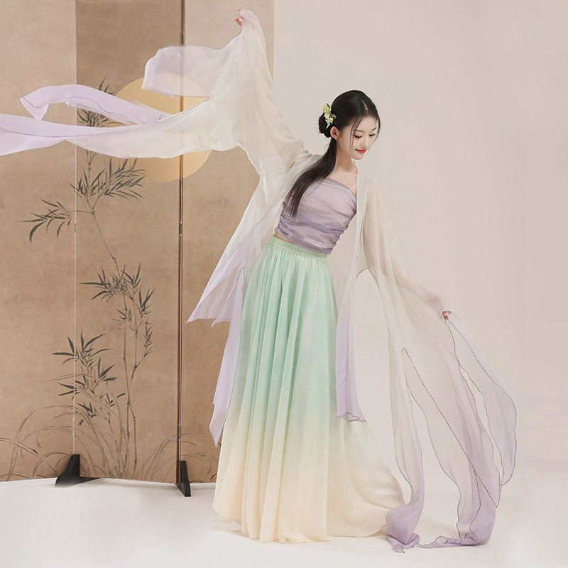 飘逸花瓣袖纱衣渐变中国舞蹈服