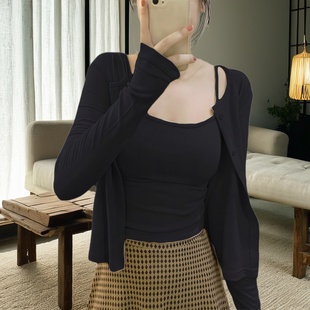 洋气短款罩衫女披肩春夏高级感外搭开衫加吊带背心两件套上衣外套