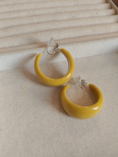 港风时髦黄色c圈蚊香盘耳夹无耳洞小众设计高级感耳饰耳钉