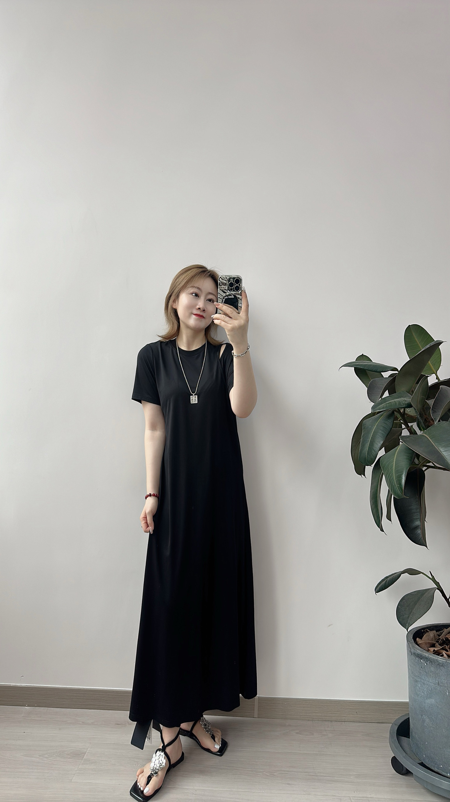 GOLDENBARRY|金和百瑞 301180 夏季气质显瘦露肩连衣裙