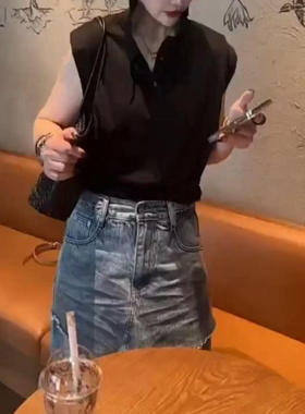 25722新大爱美依缘2026夏季新POLO领纯色上衣设计感阔腿牛仔裤潮